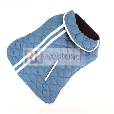 Το Windproof αντιστρέψιμο σκυλί καρό ντύνει το αντανακλαστικό Pongee λωρίδων πολυ αδιάβροχο σακάκι σκυλιών