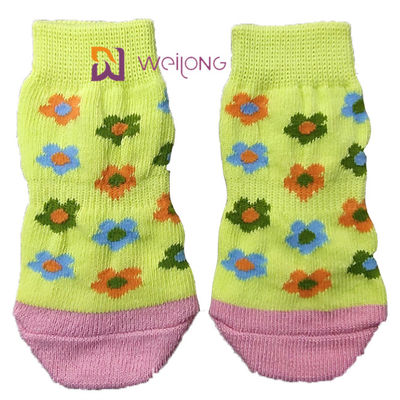 Η Pet αντιολισθητική πλέκει τις κάλτσες Socks&amp;Cat σκυλιών με το λαστιχένιο προστάτη ποδιών ενίσχυσης